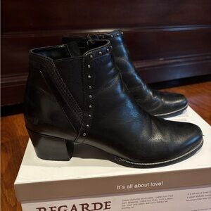 Regarde Black Studded Ankle Boots for Women